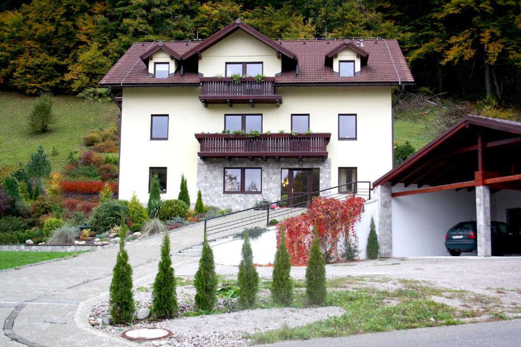 Budova, v ktorej sa penzión nachádza