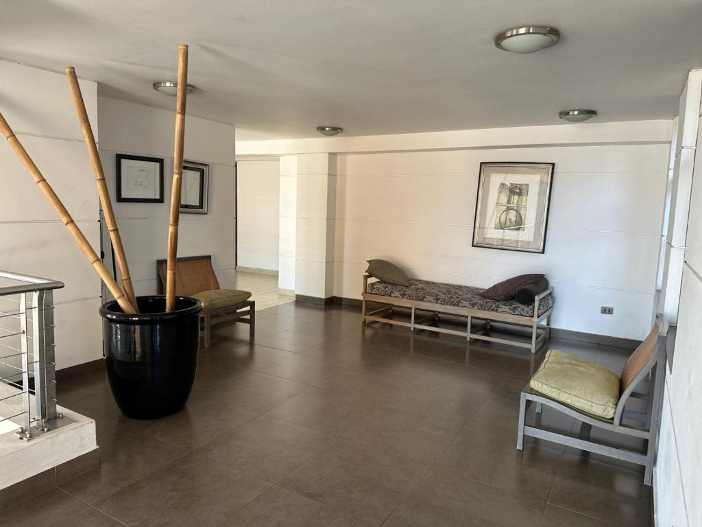 Гостиная зона в Departamento detrás de playa brava avenida cerca de Jumbo