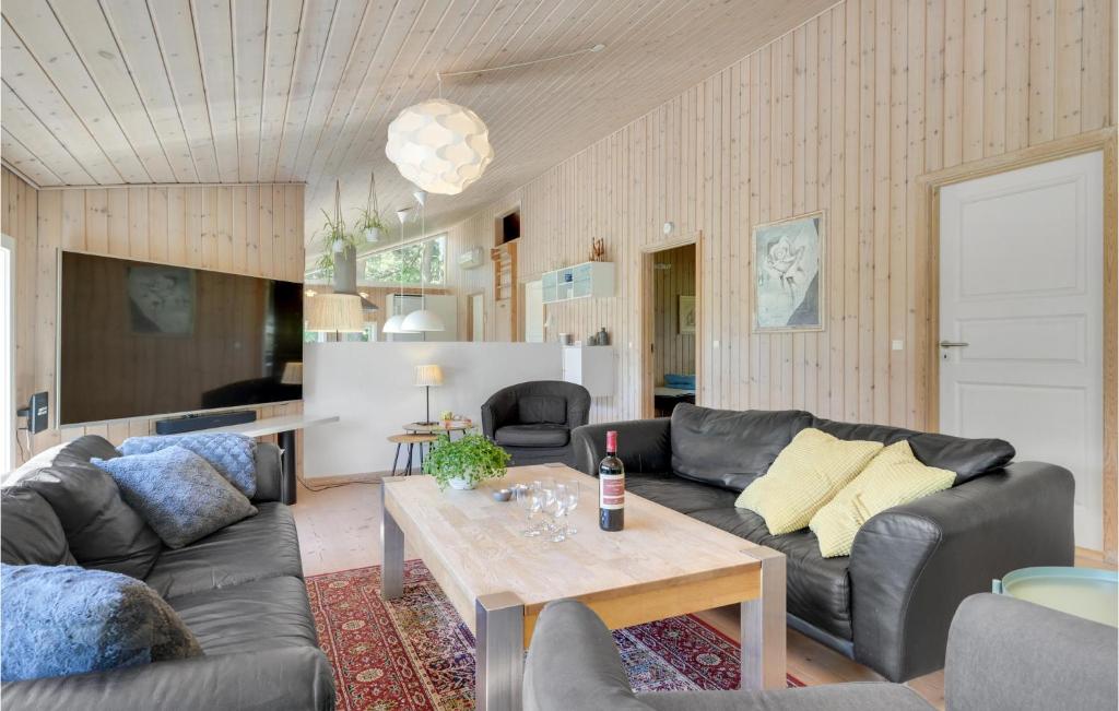 Posezení v ubytování Holiday Home Vidie-Kjæret