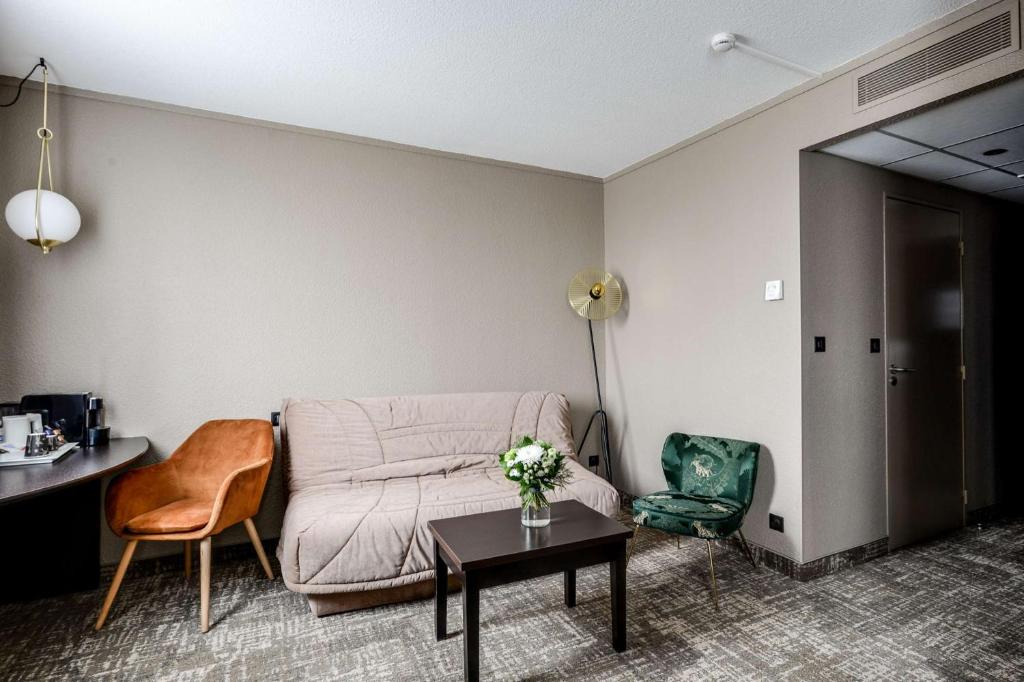 Brit Hotel Du Stade Rennes Ouest - Suite