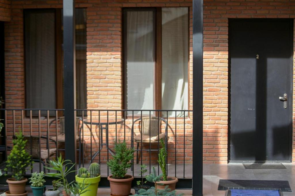 Brick Yard در تفلیس