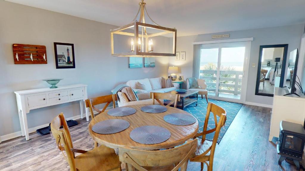 Lighthouse point 28b by tybee beach vacation rentals tybee island