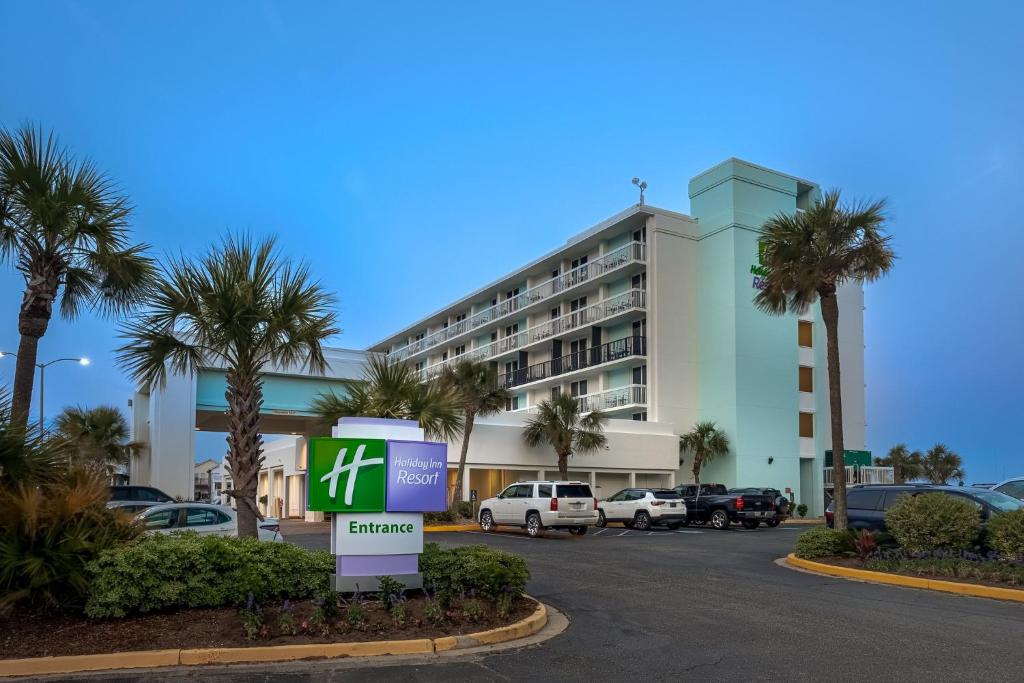 Holiday Inn Resort Oceanfront at Surfside Beach by IHG, Myrtle Beach