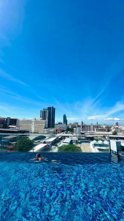 The Base Inn Pattaya - Resim 21