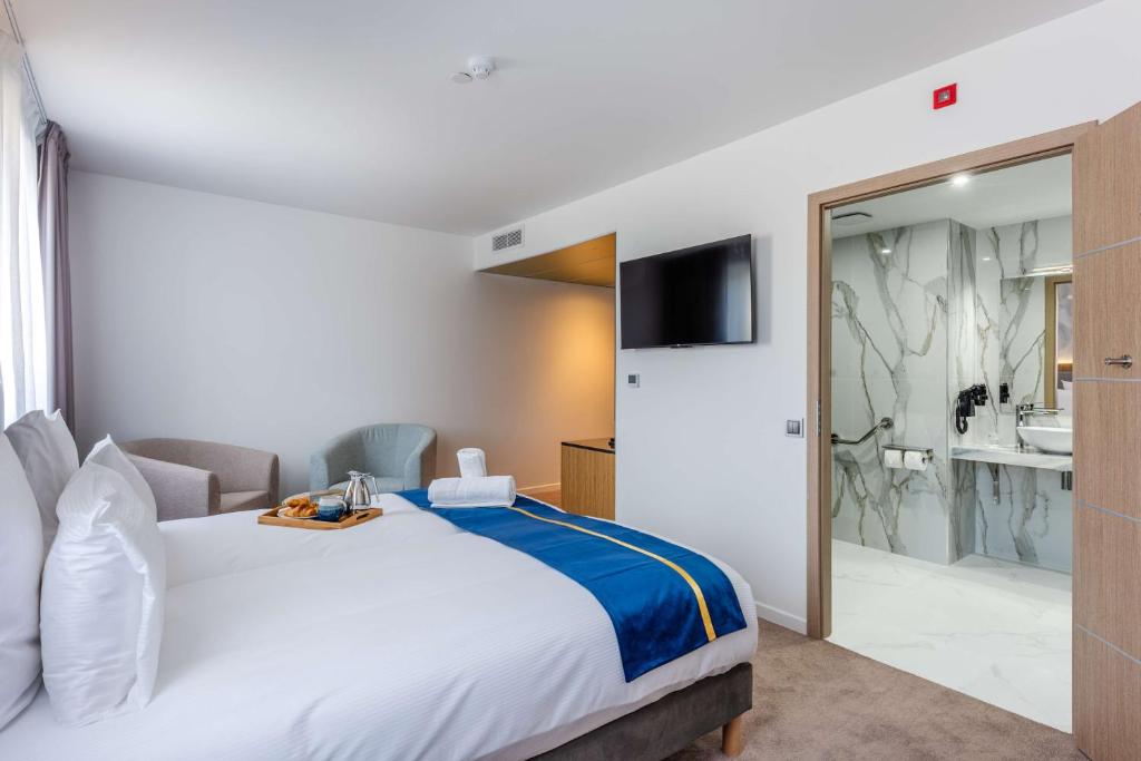 Brit Hotel Privilège Paris Rosny-sous-Bois - Superior Twin Room