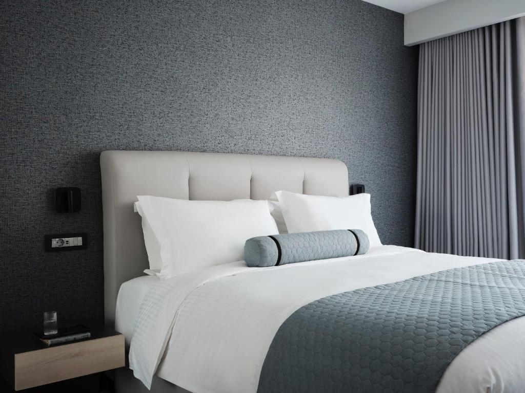AVA Hotel & Residences Athens Riviera