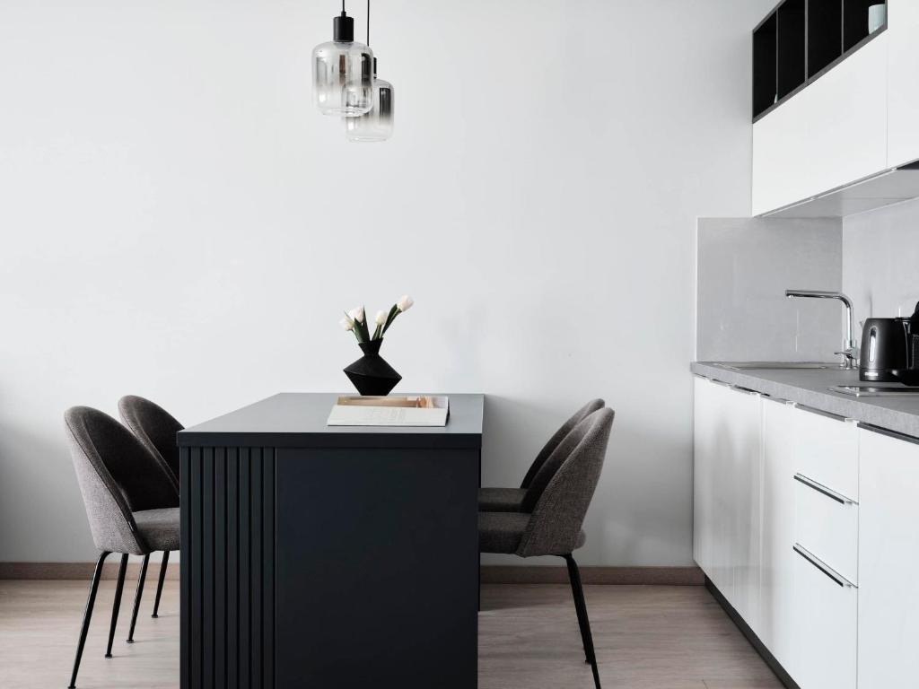 AVA Hotel & Residences Athens Riviera - Resim 17