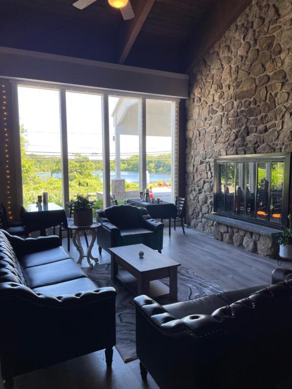 Iris Hotel Cape Cod photo
