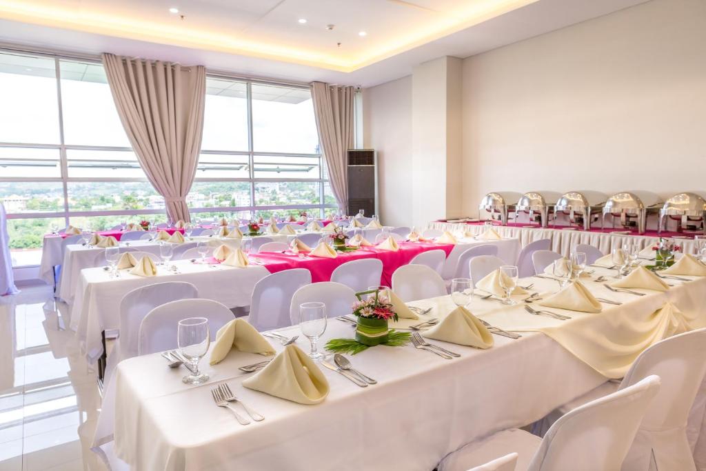 Restaurace v ubytování Hamersons Hotel Cebu