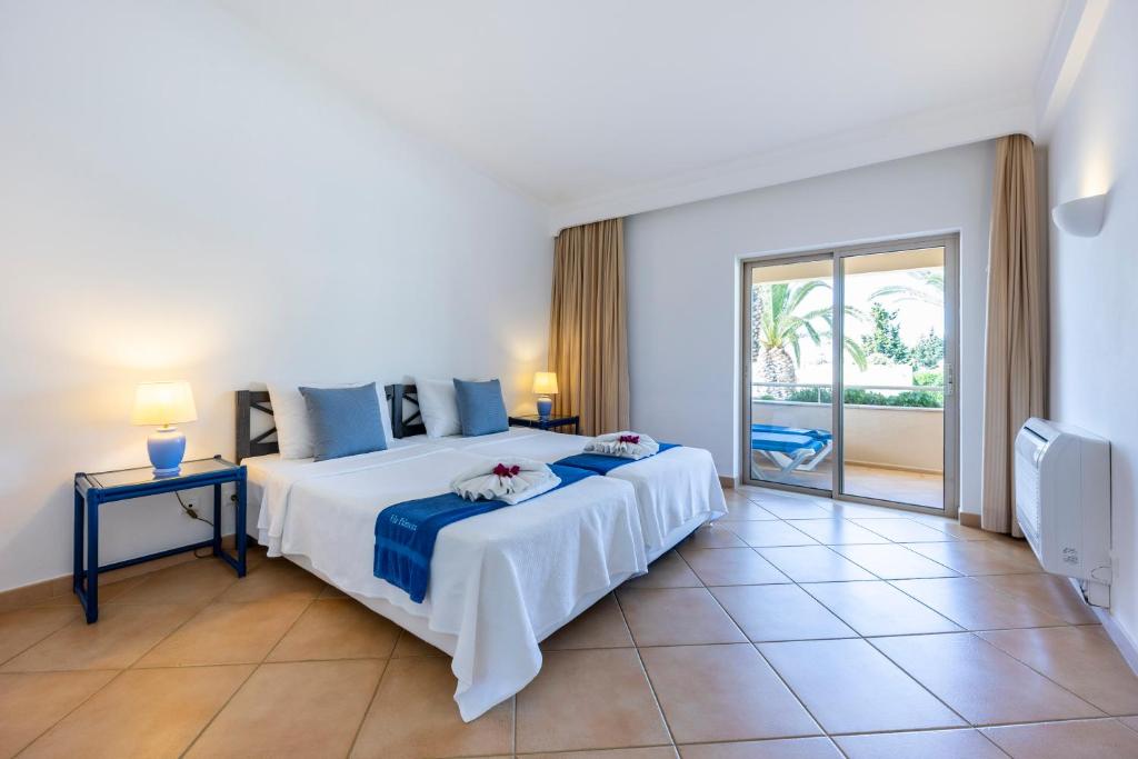 Vila Palmeira Beach Resort - 17