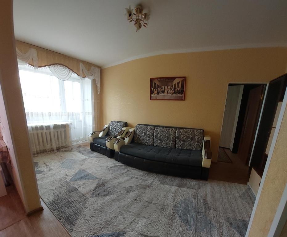 2 комнатная квартира центр города Костанай - Appartement D'une Chambre