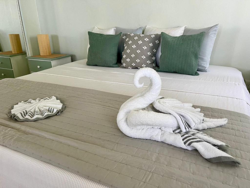 Cama o camas de una habitación en Barefoot Beach Belize