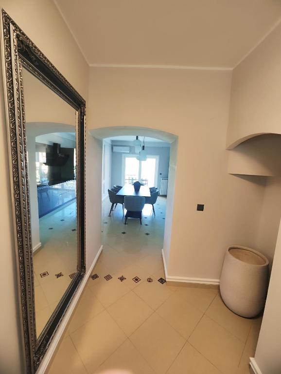 Zdjęcie z galerii obiektu Luxury Apartment Regina w mieście Opatija