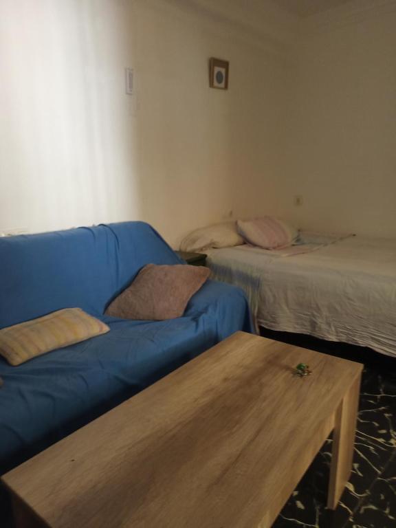 Postel nebo postele na pokoji v ubytování Habitaciones cómodas