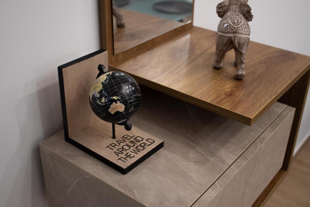 GIAKOST APARTMENTS V near airport - 9