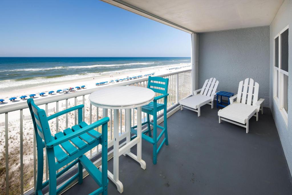 Islander 6004 - Housity