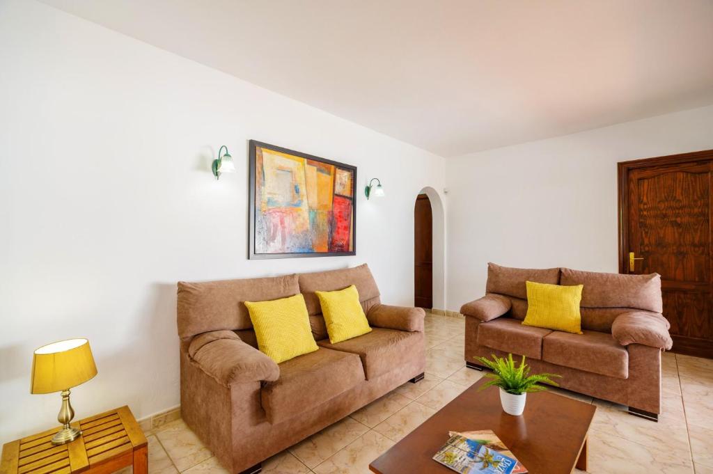 Posezení v ubytování Villa Cielos by Villa Plus