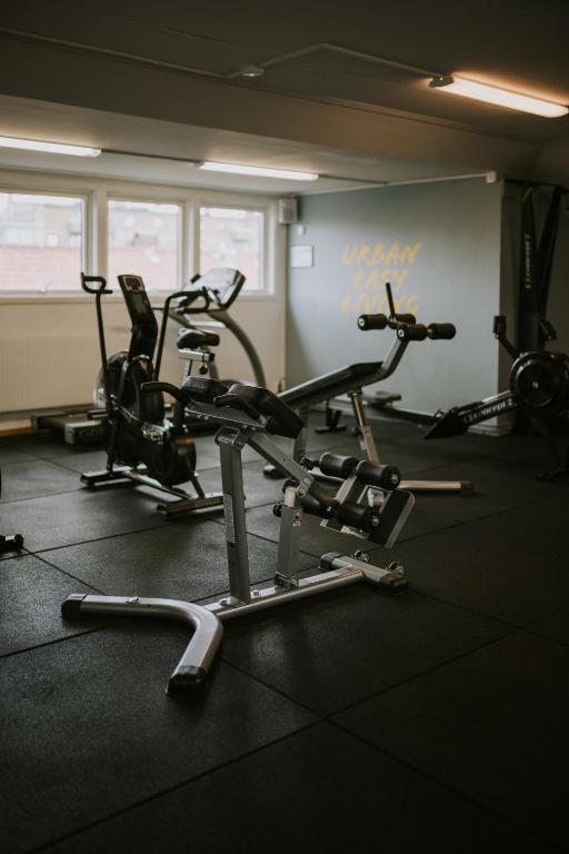 Fitness centrum a/nebo fitness zařízení v ubytování Comfort Hotel Jazz, Borås