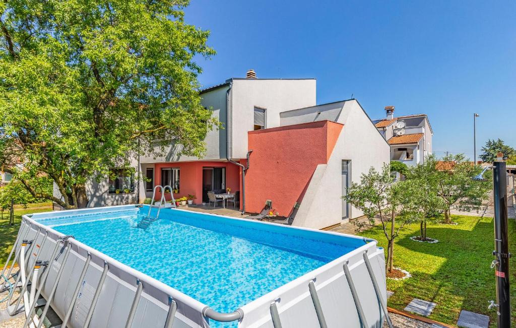 3 Bedroom Beautiful Home In Pula