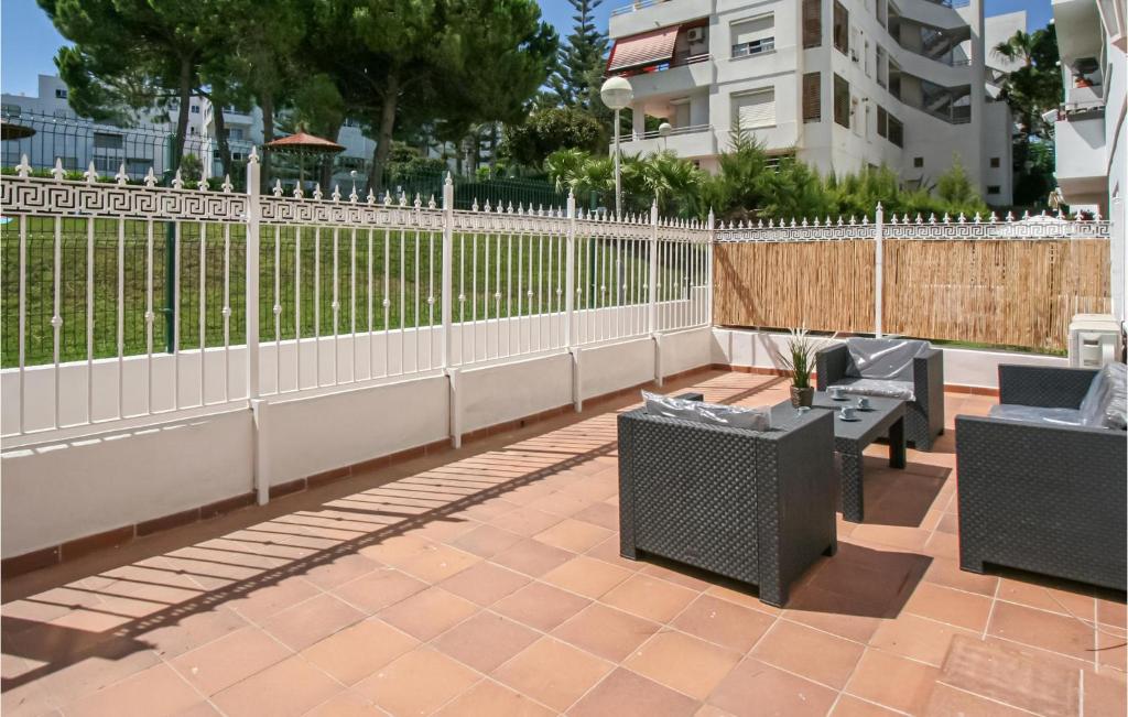 Balkón alebo terasa v ubytovaní 3 Bedroom Nice Apartment In Santa Pola