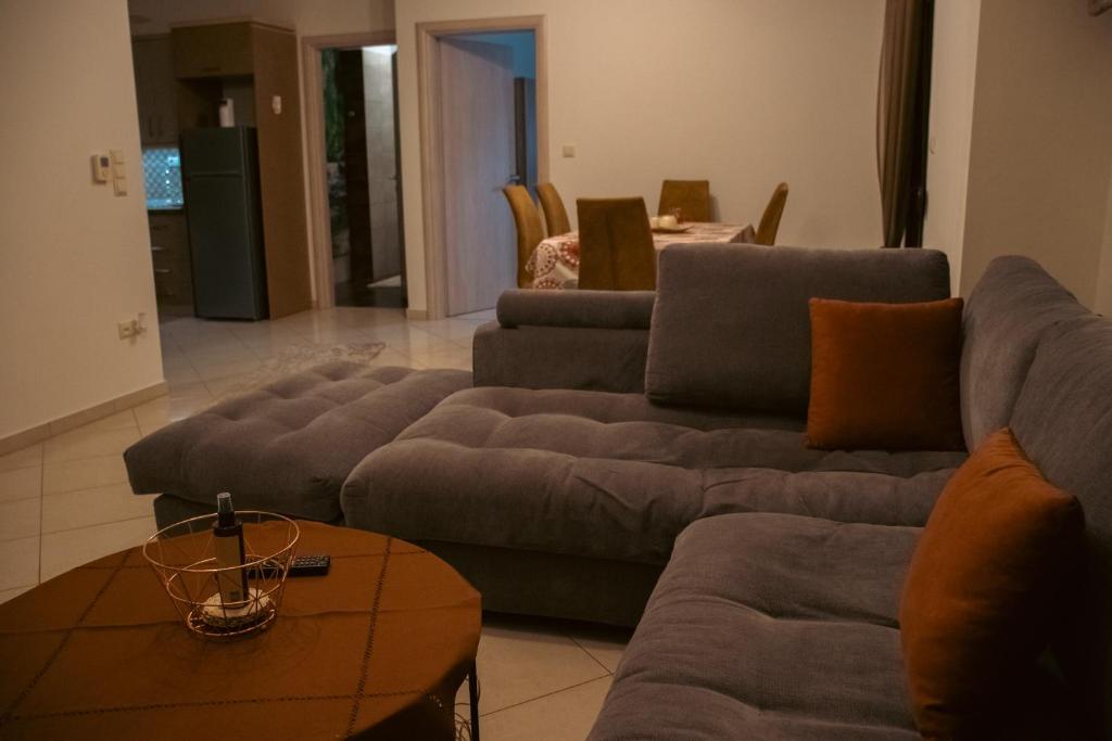 Gallery image of Emily Apartments 4 in Chrysoupolis