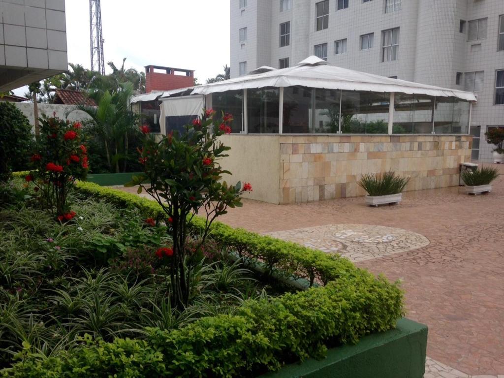  Apartamento Enseada