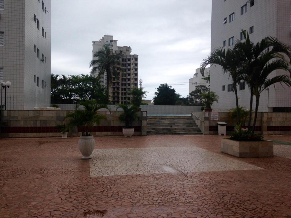  Apartamento Enseada