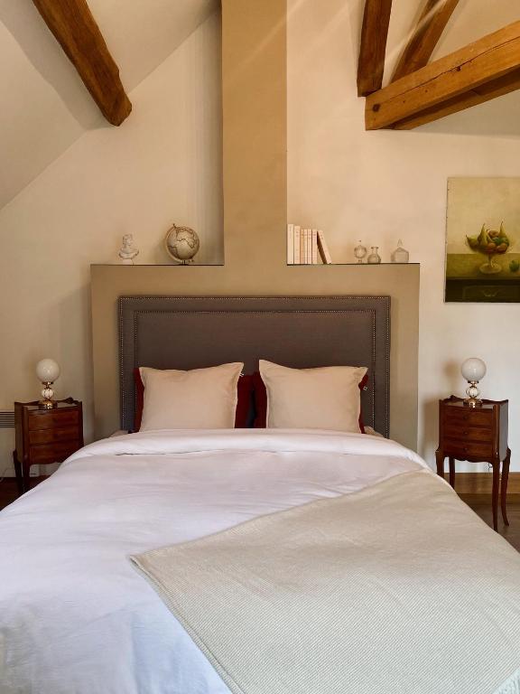 Maison Adrienne - Quarto Queen