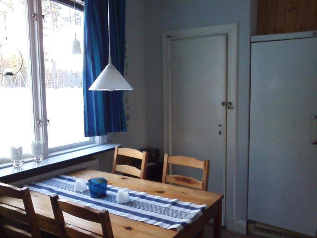 Fotografie z fotogalerie ubytování Ferienhaus mit Sauna und Kaminofen sowie Terrasse v destinaci Högsby