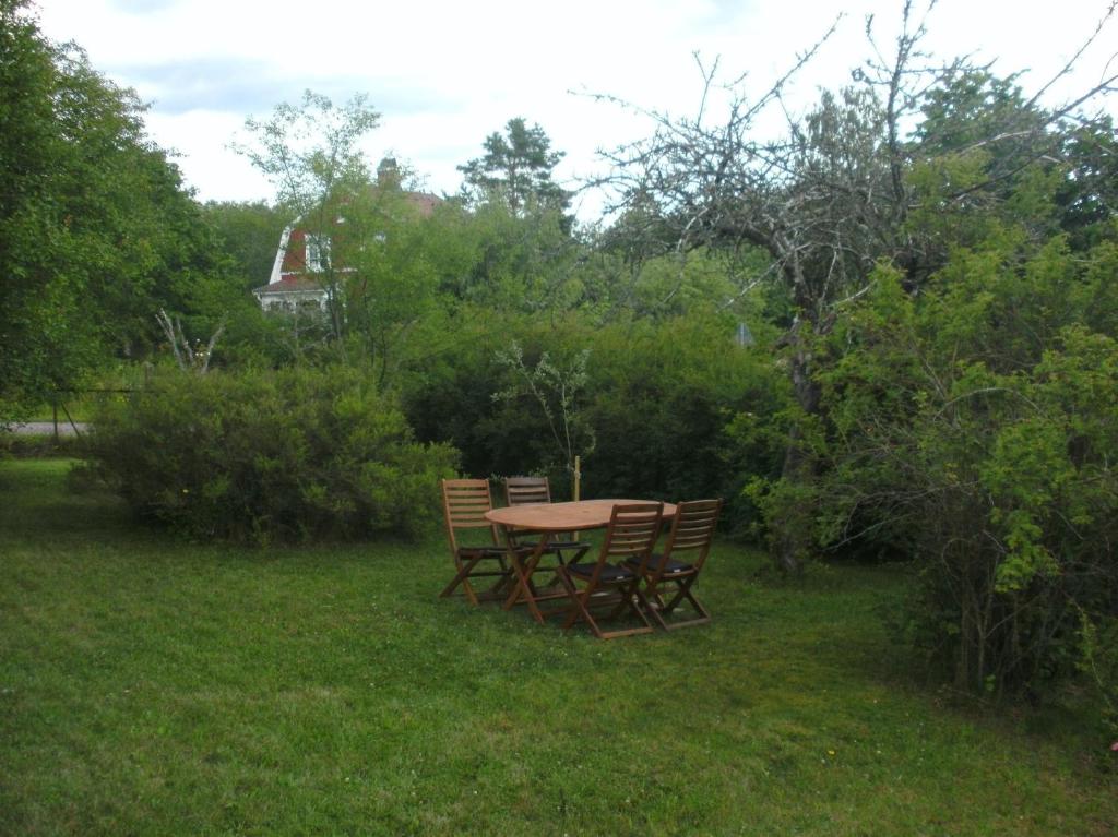Fotografie z fotogalerie ubytování Ferienhaus mit Sauna und Kaminofen sowie Terrasse v destinaci Högsby