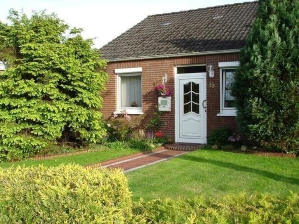 Ferienhaus in Hage mit Garten, Terrasse und Grill, Hage (updated prices