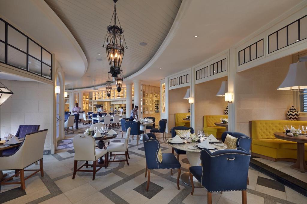 Restaurace v ubytování Mandarin Oriental, Canouan