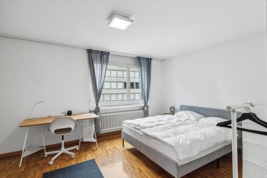 Chic 3-Bedroom Apartment Near Zurich Center - Resim 44