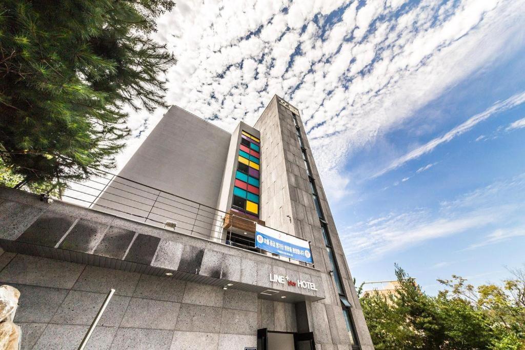Line Plus Hotel_1
