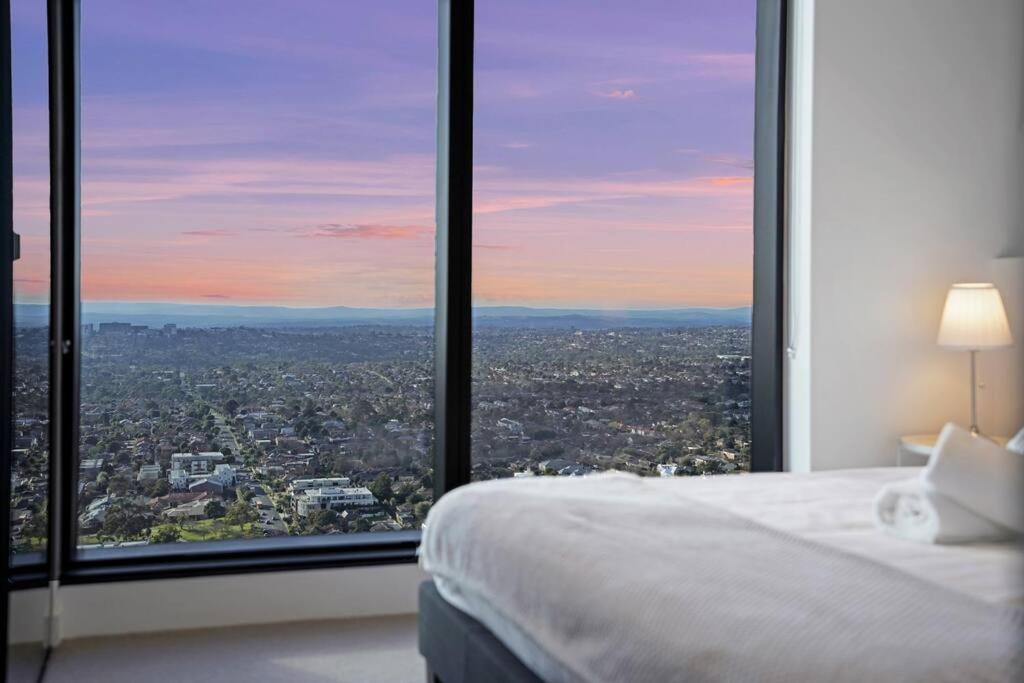 Letto o letti in una camera di Light & lofty Uninterrupted 180 degree View 2B2B1C