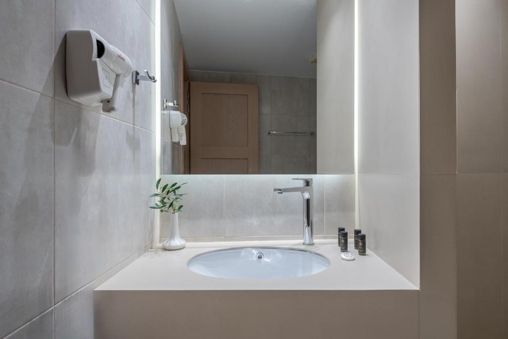 Mirtilos Studios & Apartments - 7