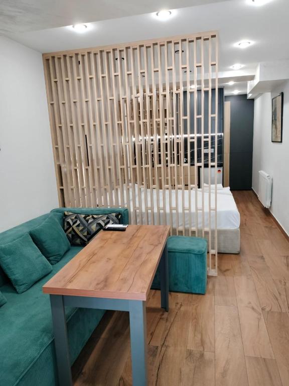Aygestan plaza - Studio