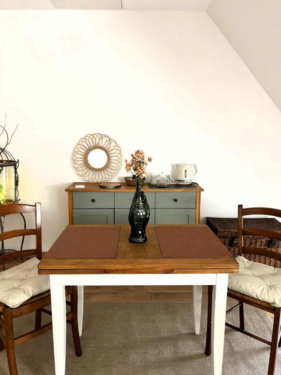 Fotografie z fotogalerie ubytování La suite d'Anna v destinaci Rohan