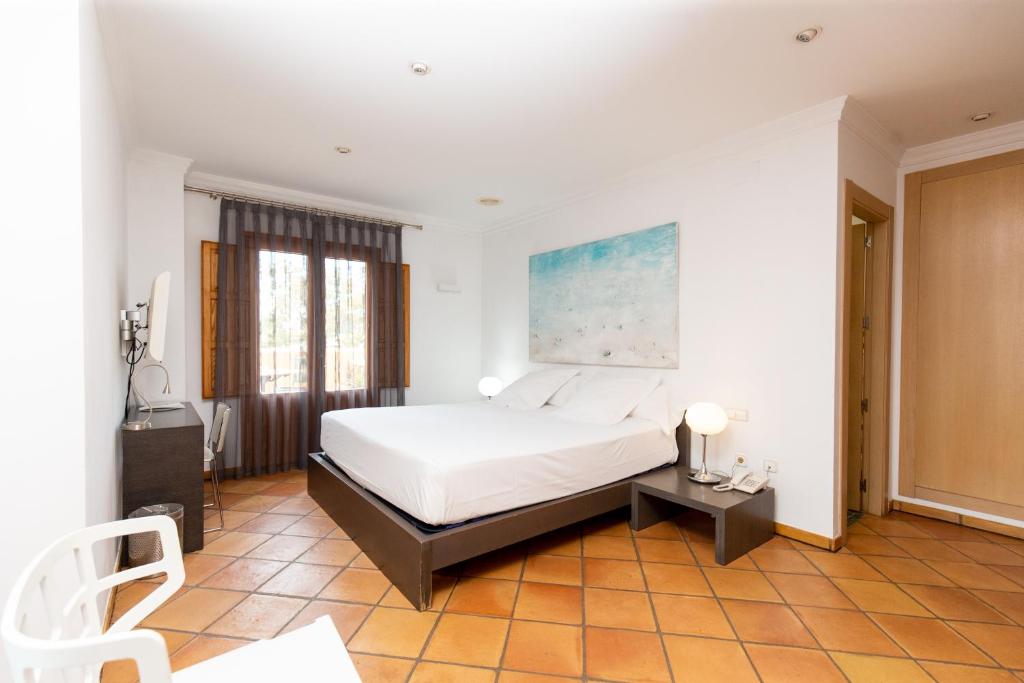 Hotel Nou Romà - Chambre Double Supérieure