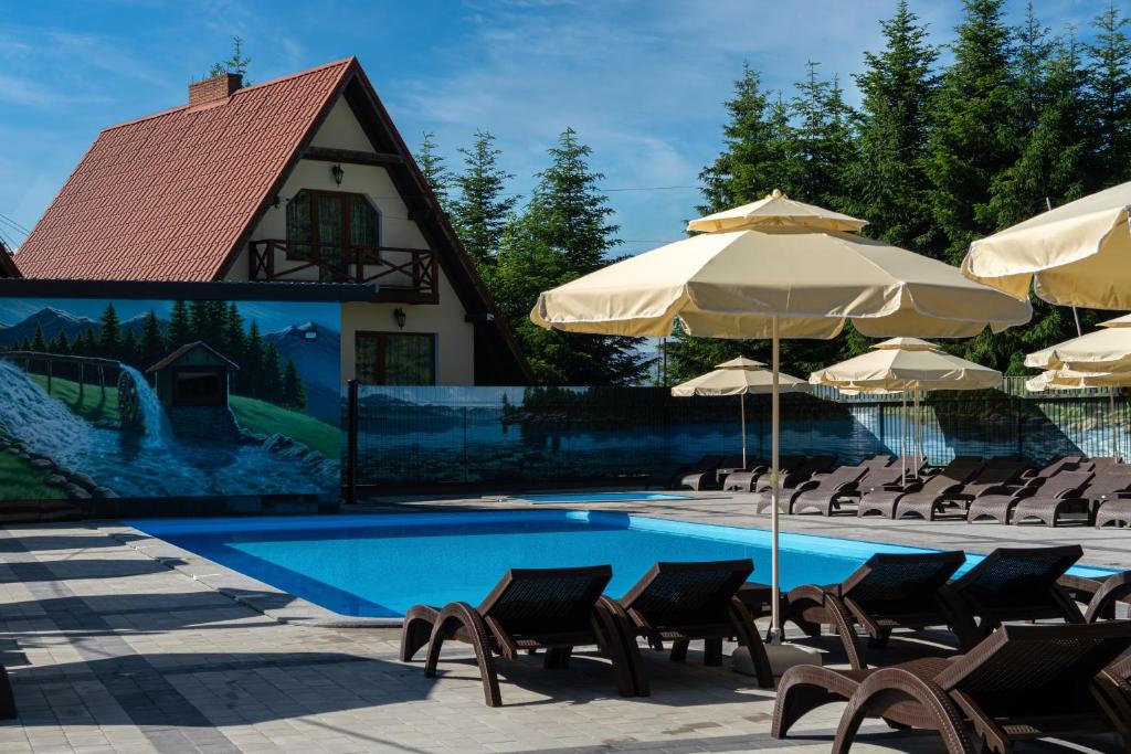 Bazén v ubytování Summit nebo v jeho okolí