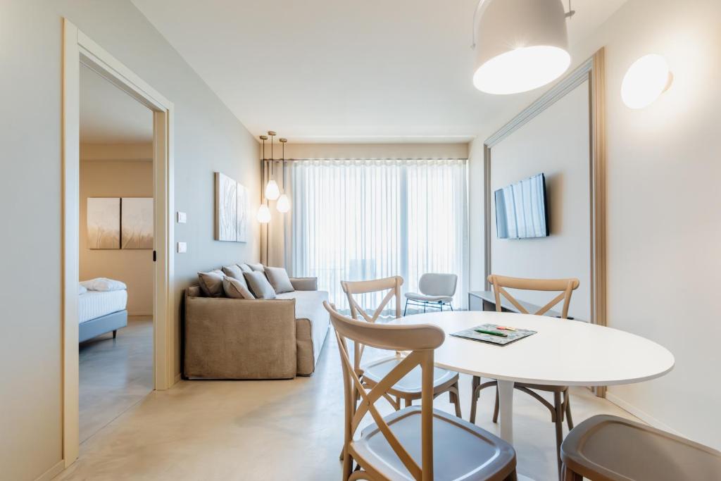 Relais Chiaramonte - Deluxe Double Room With Balcony