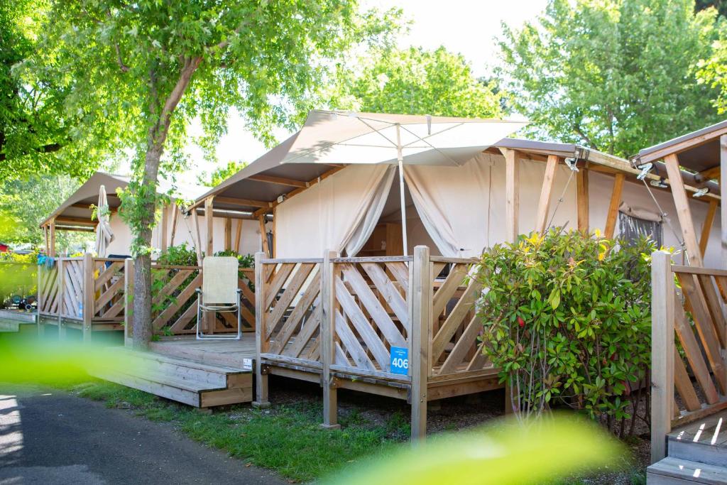 Vonkajšia záhrada v ubytovaní Camping Del Sole Village