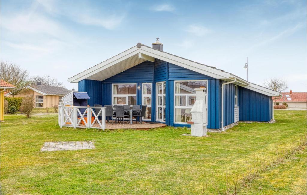 Το κτήριο όπου στεγάζεται  η παραθεριστική κατοικία