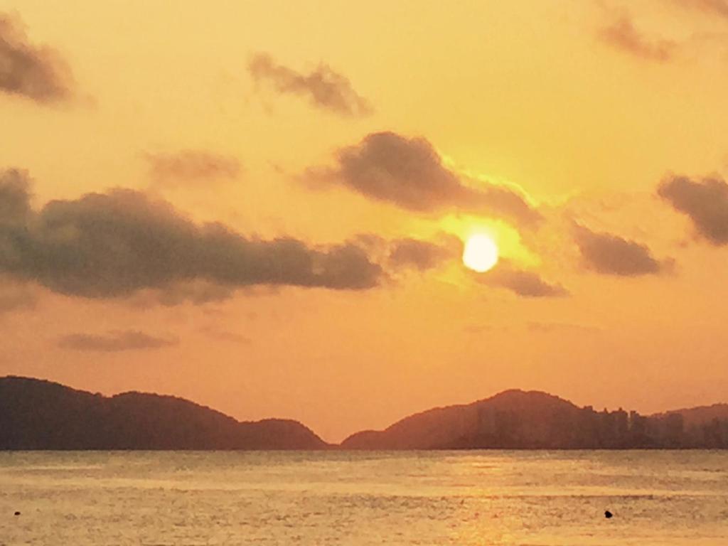  Linda Casa Pé na Areia