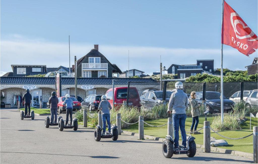 Fotografie z fotogalerie ubytování Holiday Home Birkealle Ringkøbing Ii v destinaci Sondervig