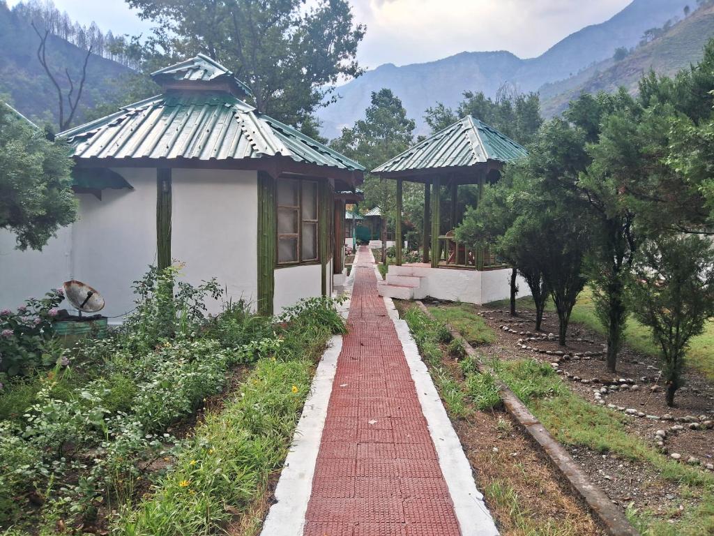 अरण्यम बैम्बो रिसॉर्ट