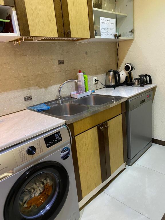 Kuchyň nebo kuchyňský kout v ubytování Guesthouse Aygestan