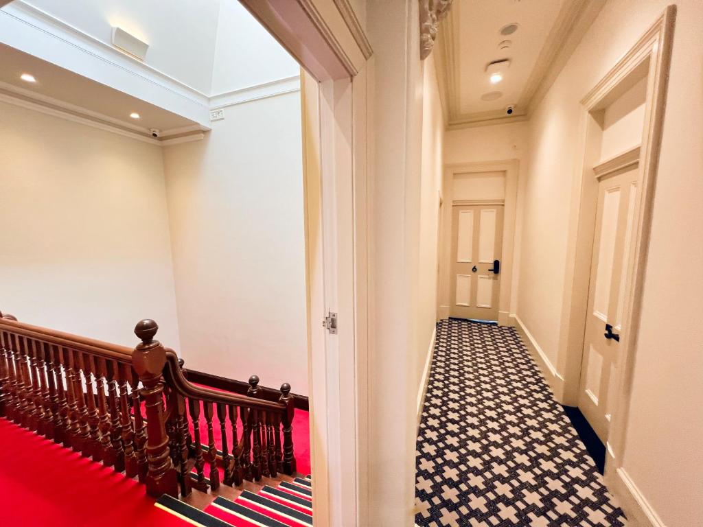 Tempe Hotel Sydney - Resim 5