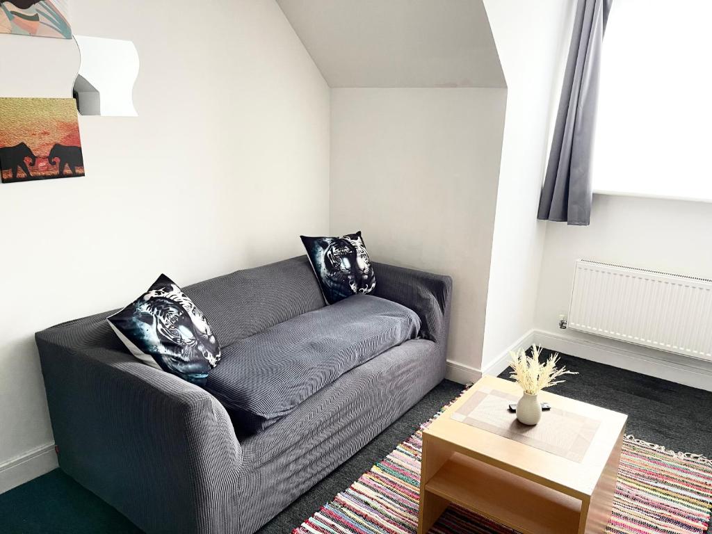 Posezení v ubytování Crescent Loft Apartment - 1 bed
