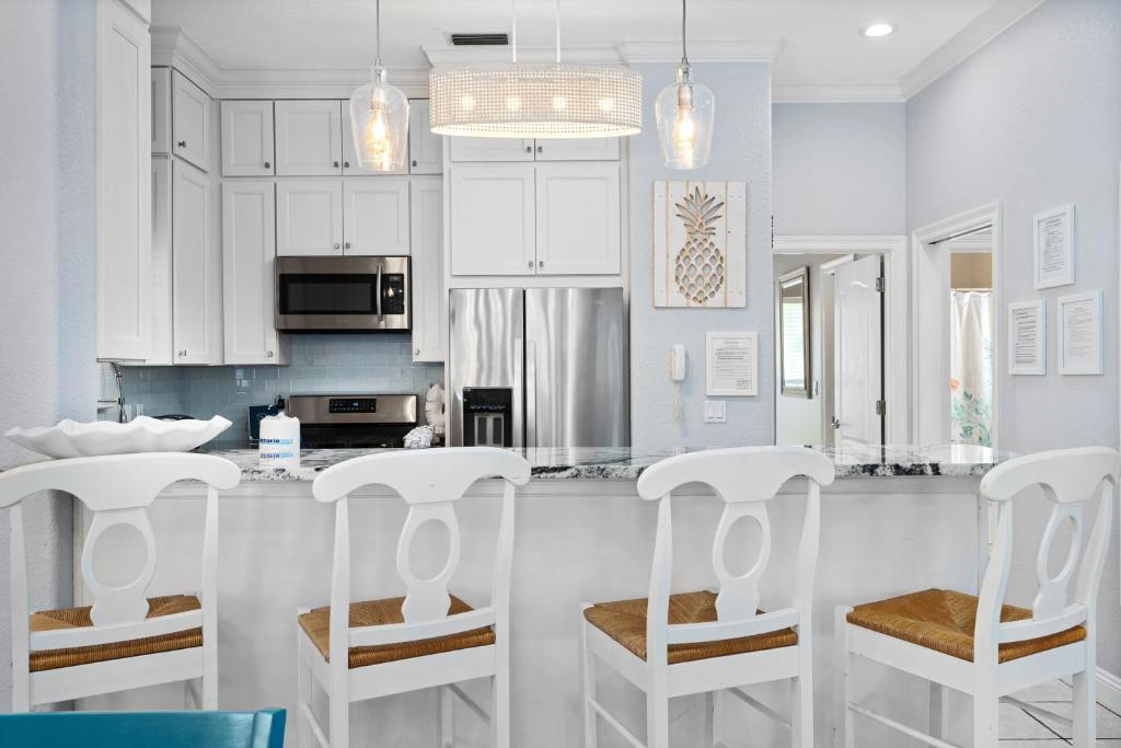 Gallery image of Lazy Magnolia by Newman-Dailey in Destin